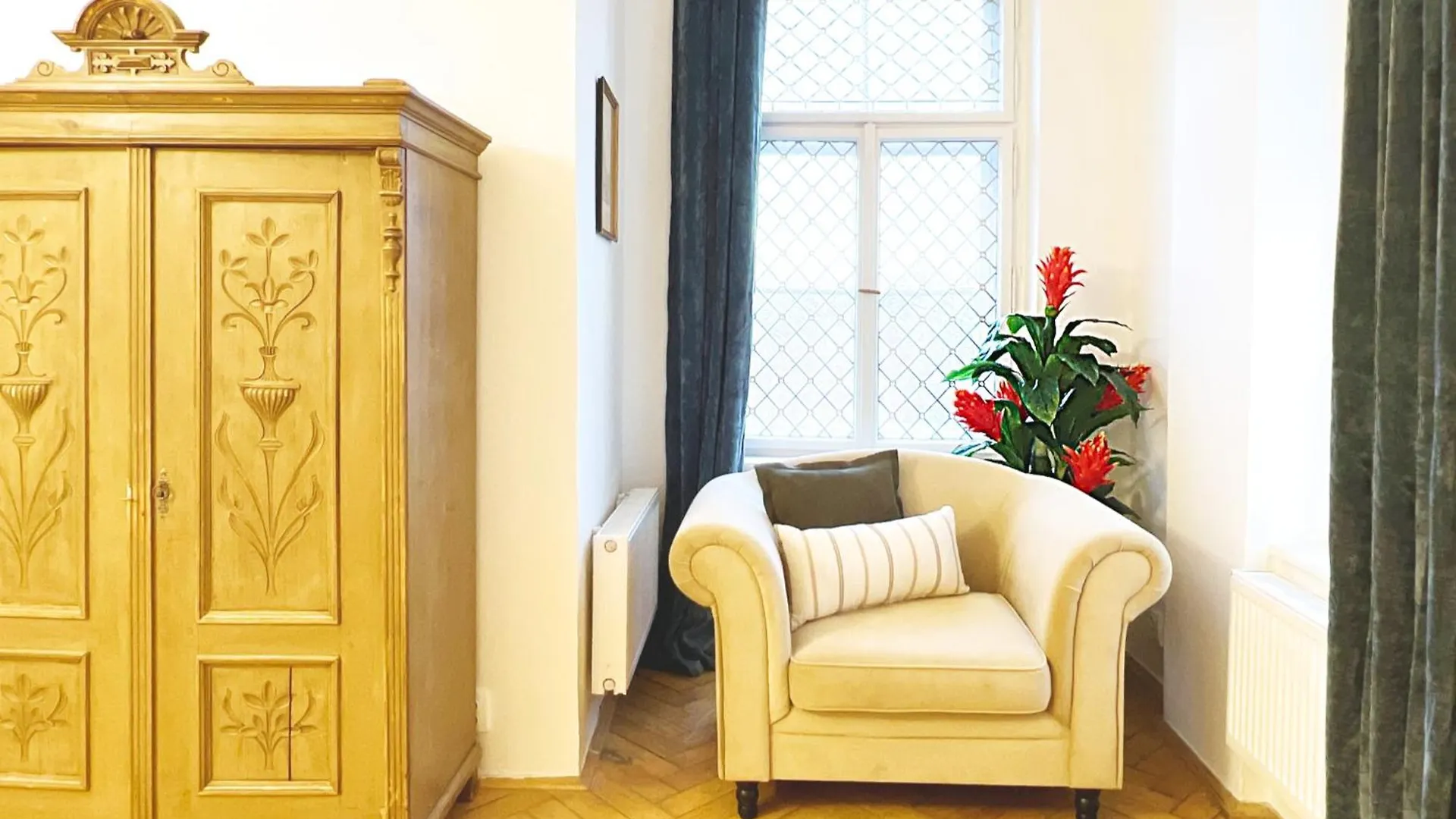 Residence Charles Bridge Πράγα Τσεχία