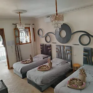 apt-riad-spa-sous-le-soleil-chez-jerome-et-pamela-ch-zen.marrakeshhotelsmorocco.com/