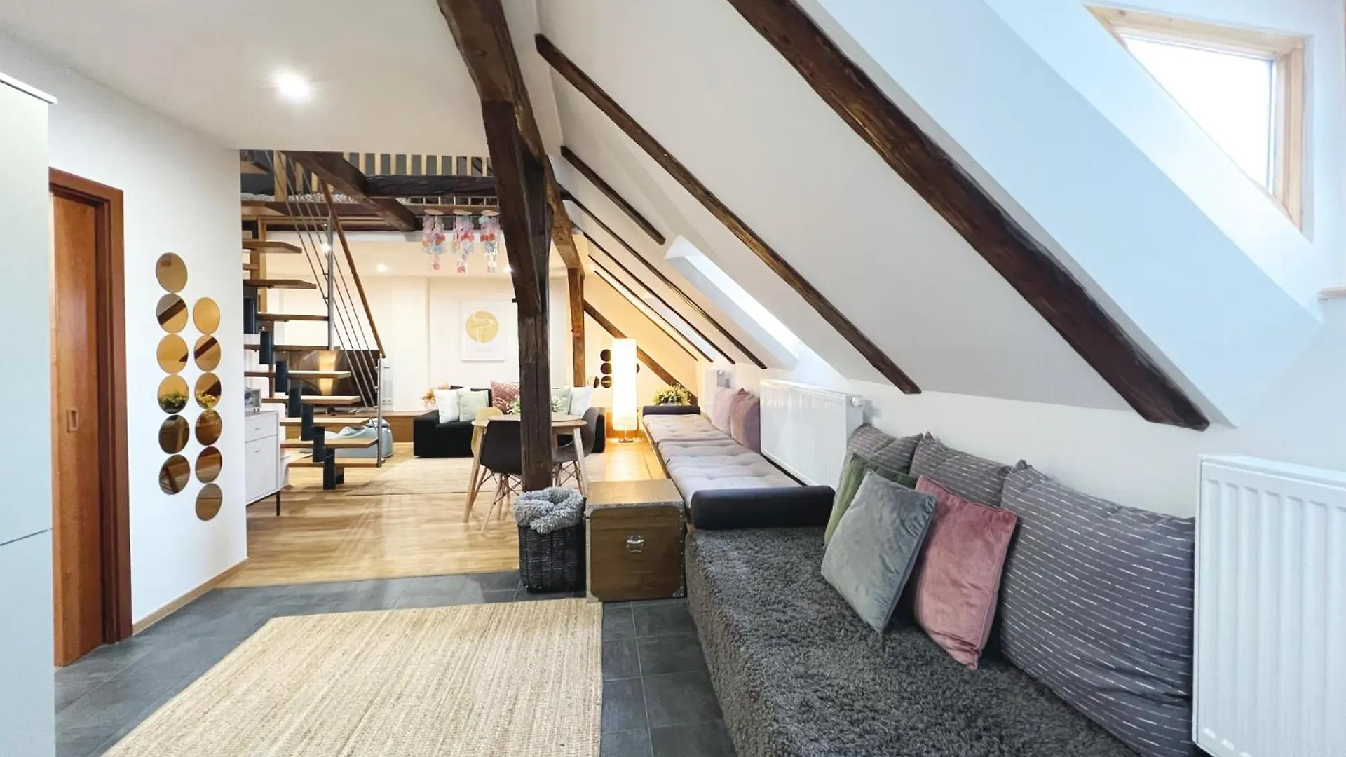 Residence Charles Bridge Prága Apartman