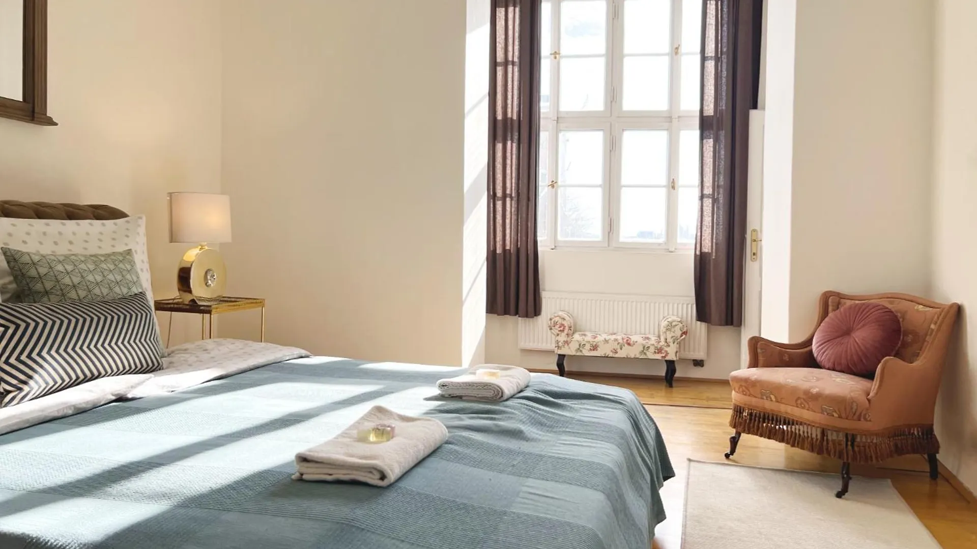 Appartement Residence Charles Bridge Praag
