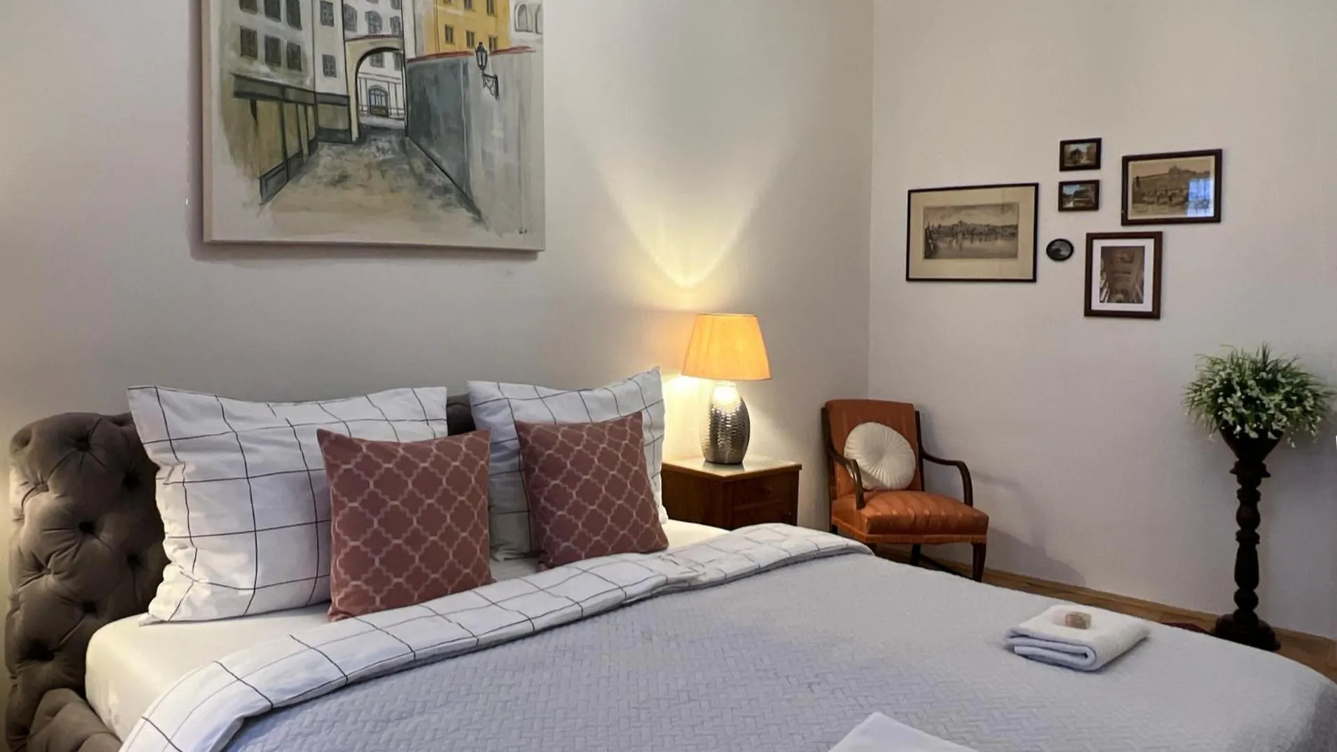 Residence Charles Bridge Praga Apartamento